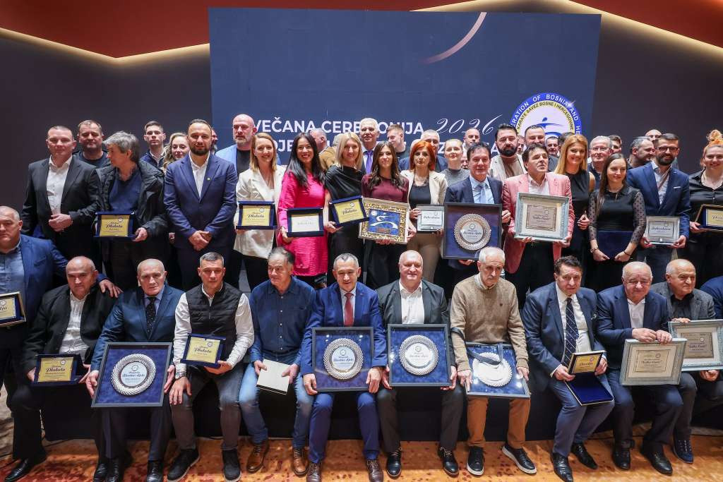 Karate savez BiH dodijelio priznanja sportistima, trenerima i sportskim radnicima