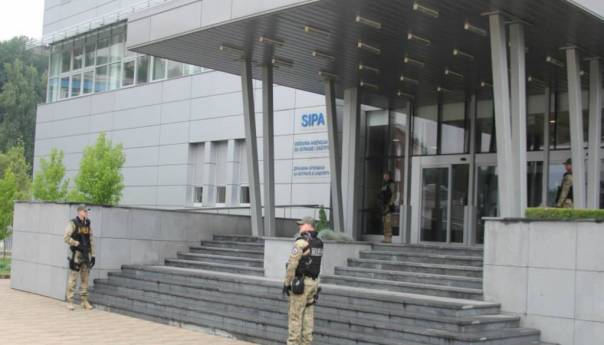 Gradonačelnik Zenice se predao nakon višesatne potrage - na saslušanju u prostorijama SIPA-e