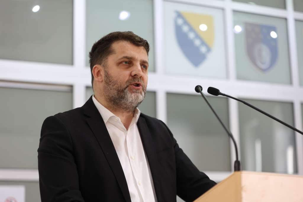 Katica kantonalnim zastupnicima o unapređenju sigurnosti u KS-u