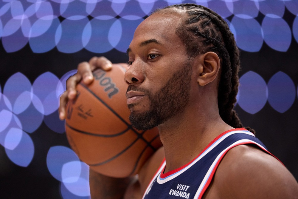 Toronto Raptorsi potpisali višegodišnje produženje ugovora sa Kawhijem Leonardom