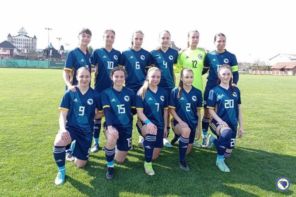 Bh. kadetkinje bolje od Crne Gore