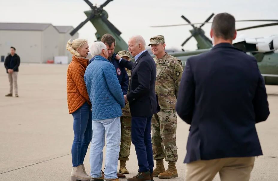 Biden obišao Kentucky nakon udara tornada