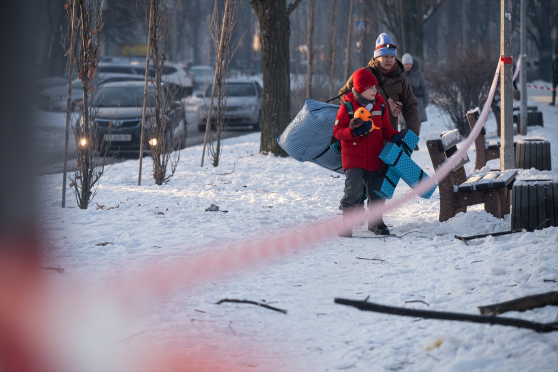 Kijev pogođen napadima Rusije, građani preživljavaju na -15 stepeni bez grijanja
