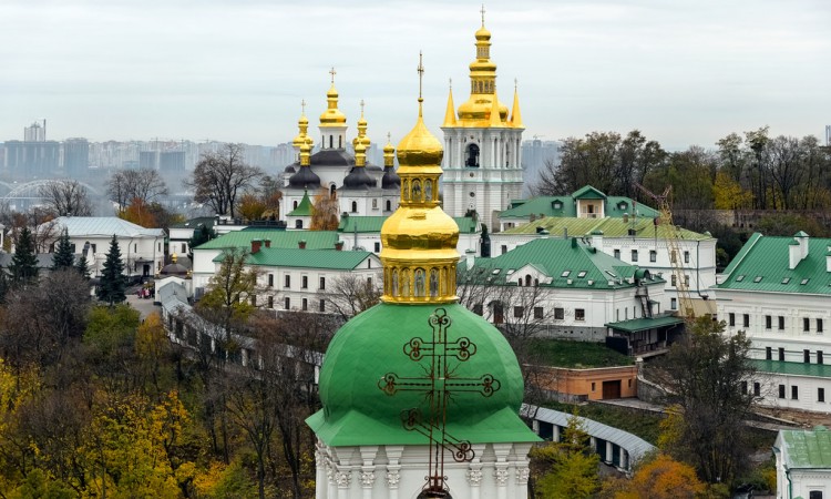 Ukrajina uvela sankcije za 95 osoba i organizacija nakon spornih izbora na Krimu