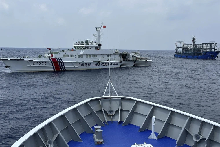 Kina i Filipini se uzajamno optužuju za sudare brodova u Južnom kineskom moru