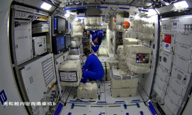 Kina lansirala letjelicu Shenzou-13 sa tri astronauta u svemir