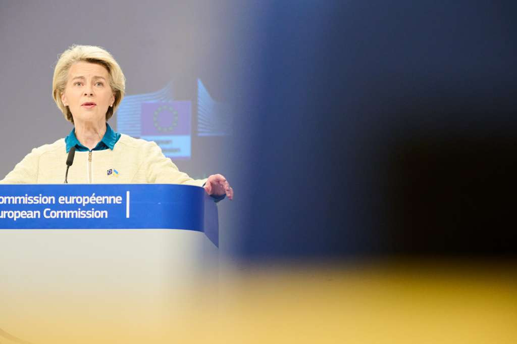 Von der Leyen pozvala na novi odgovor Kini