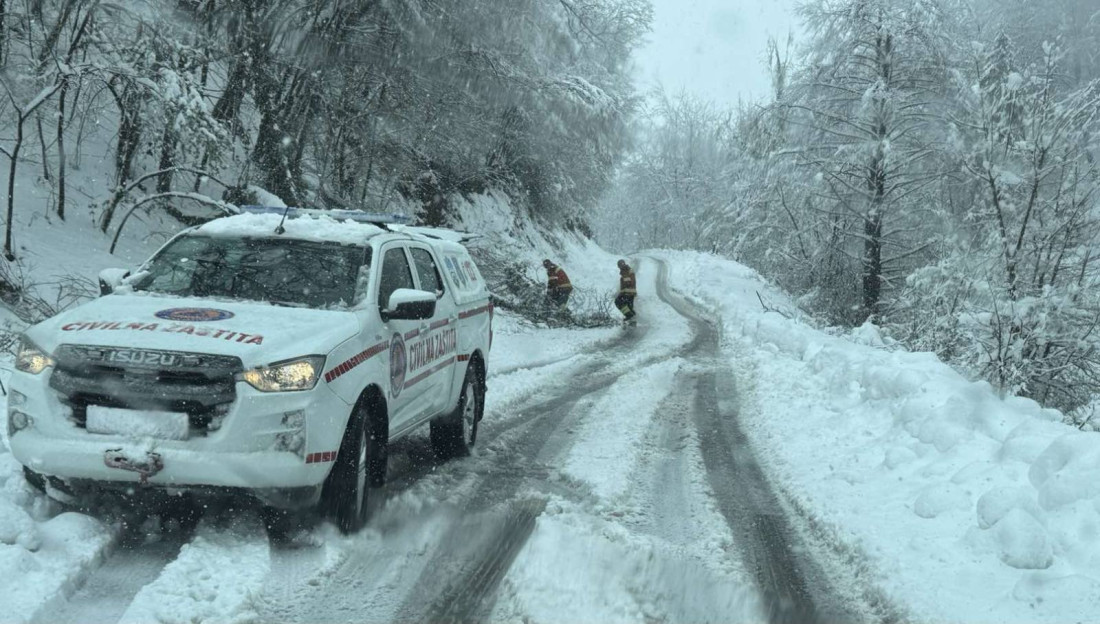 Otežani uslovi u USK-u: Radovi na mreži u toku, saobraćaj djelimično ograničen