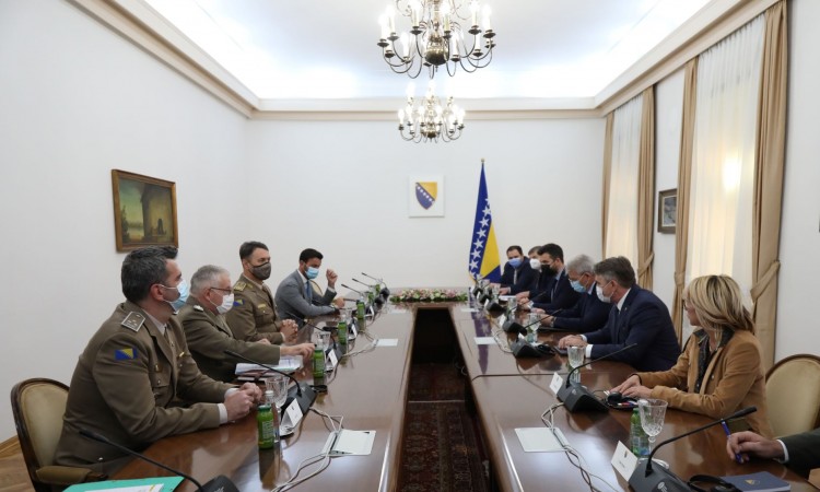 Komšić i Džaferović primili predsjedavajućeg Vojnog komiteta EU Graziana