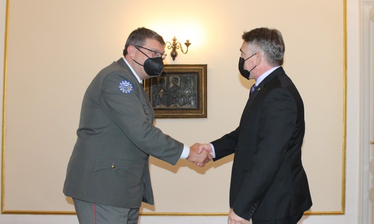 Komšić primio generalbojnika Platzera, zapovjednika EUFOR-a u BiH