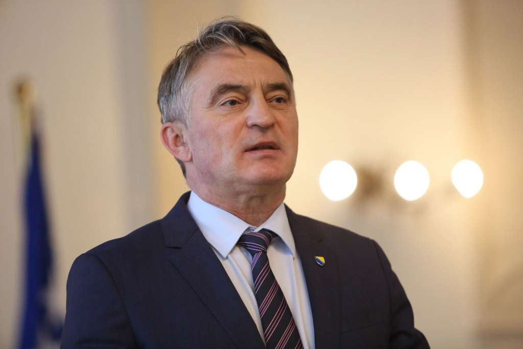 Komšić podnio zahtjev za ocjenu ustavnosti Zakona o nepokretnoj imovini RS