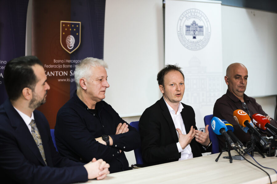 Komunalnim radnicima u KS plaće više za 80 KM, protesti otkazani