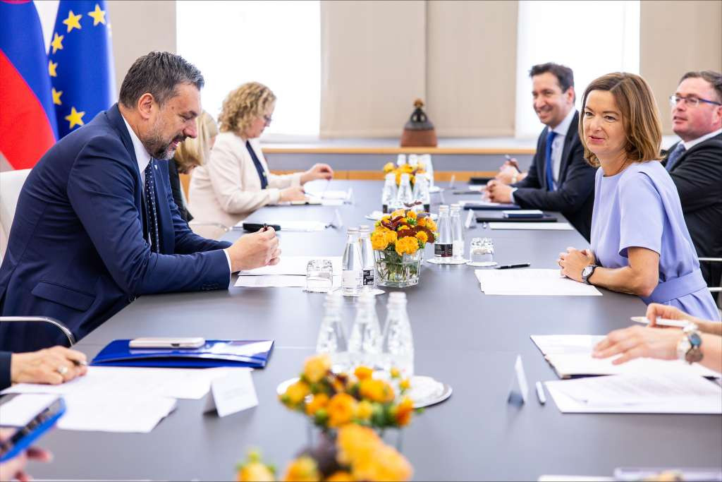 Konaković se susreo s Tanjom Fajon