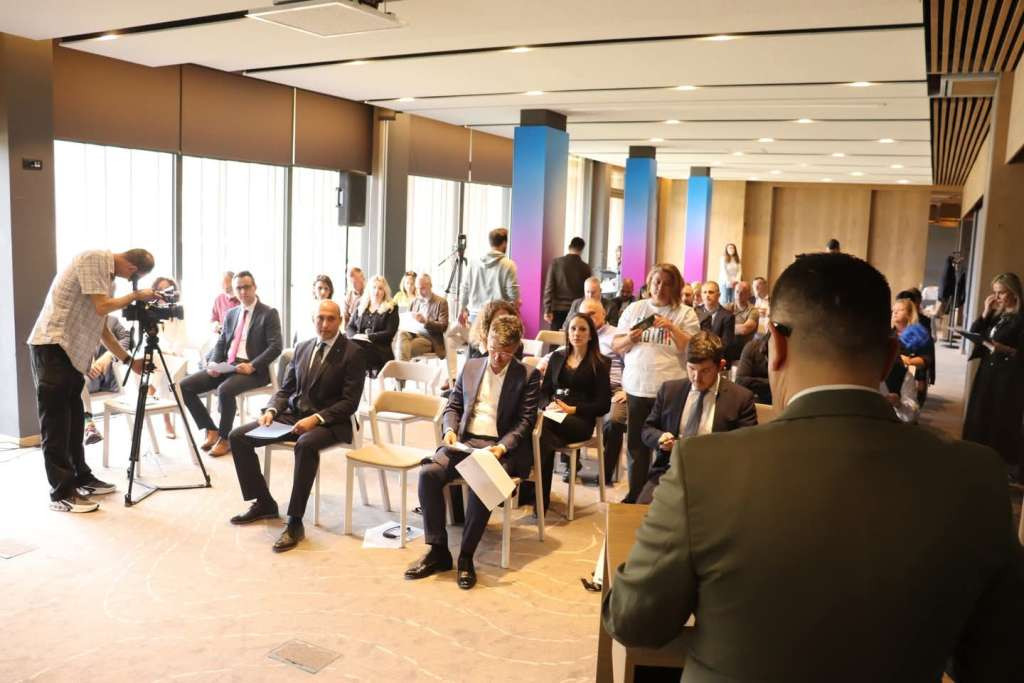 Otvorena konferencija o sigurnosti i položaju novinarki/novinara i medija u BiH