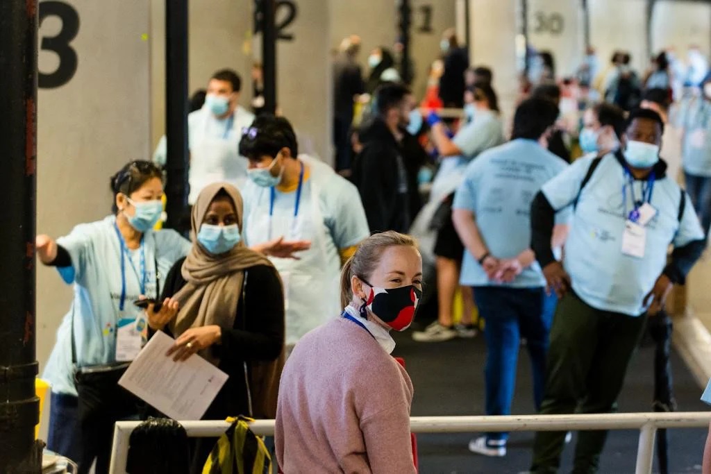 Velika Britanija tri dana bilježi više od 10.000 novozaraženih