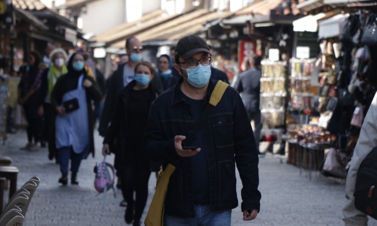 U KS-u 93 novozaraženih, preminulo 10 osoba