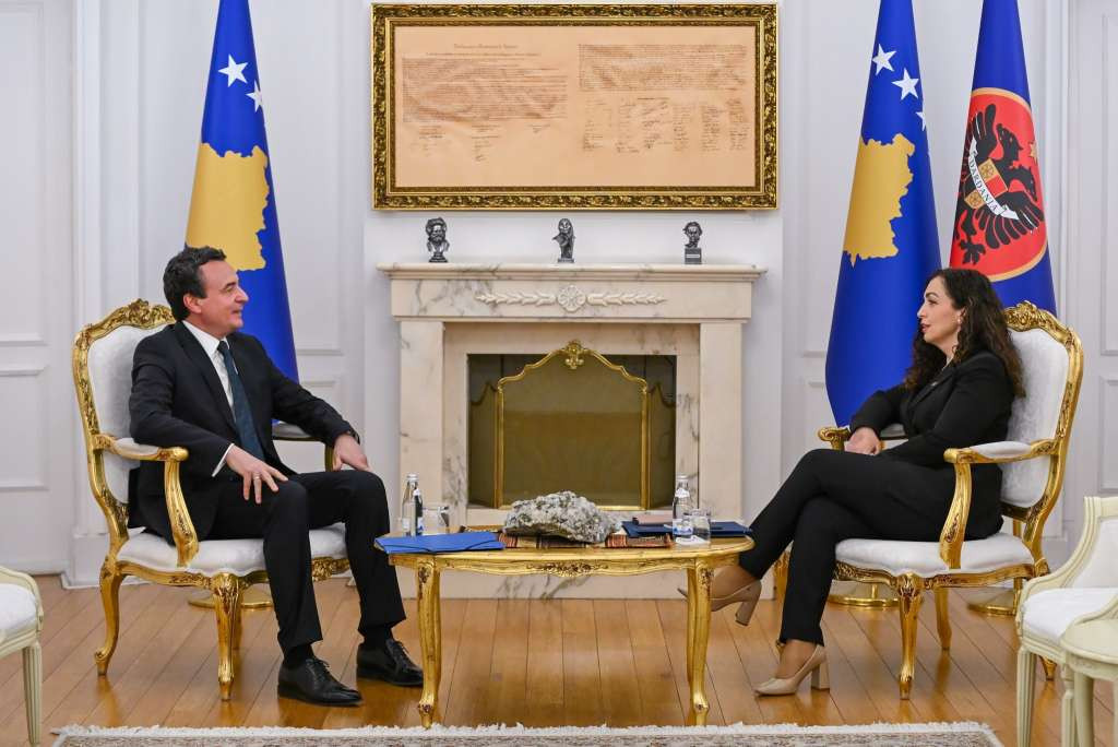 Kosovo: Osmani se sastaje s čelnicima stranka, pokušaj rješavanja zakonodavne krize