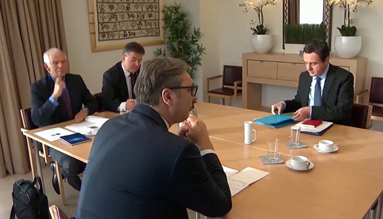 Lajčak: Situacija na Kosovu je prioritet