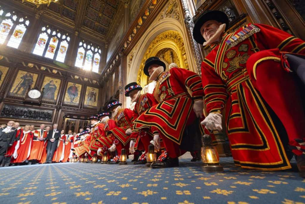 Kralj Charles u govoru parlamentu predstavio program nove laburističke vlade