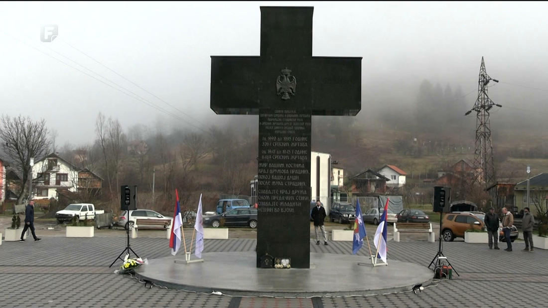 Kravica: Osveštan centralni spomenik za 158 stradalih na ovom području
