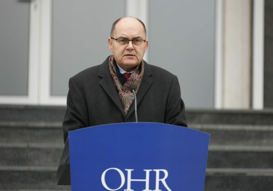 Schmidt uputio posljednji poziv političarima da se urazume i postignu dogovor