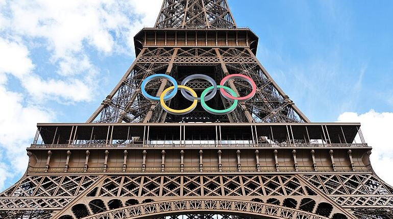 Olimpijski krugovi ostat će na Eiffelovom tornju i nakon Paraolimpijskih igara