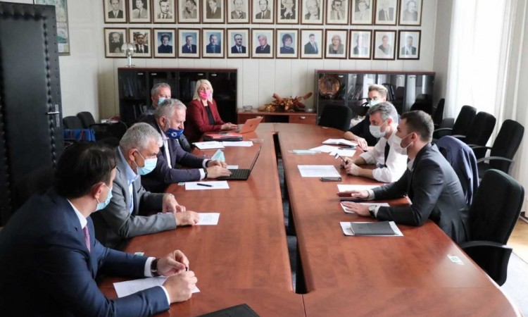 Dogovorene kvartalne tematske sjednice Vlade KS s predstavnicima Udruženja poslodavaca