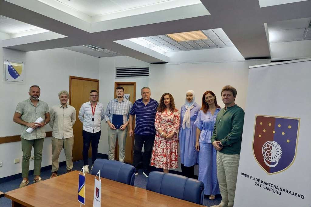Ibrahimagić potpisao ugovore o realizaciji projekata sa osam neprofitnih organizacija