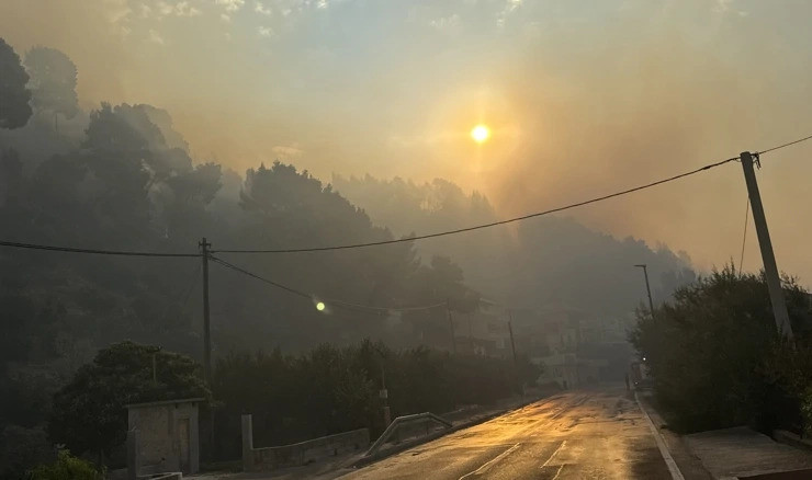 Požar u Hrvatskoj: Problem pravi vjetar, magistrala i dalje zatvorena