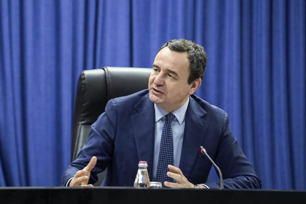 Kurti: Nema važnijeg trenutka od sadašnjeg za sjećanje na Srebrenicu