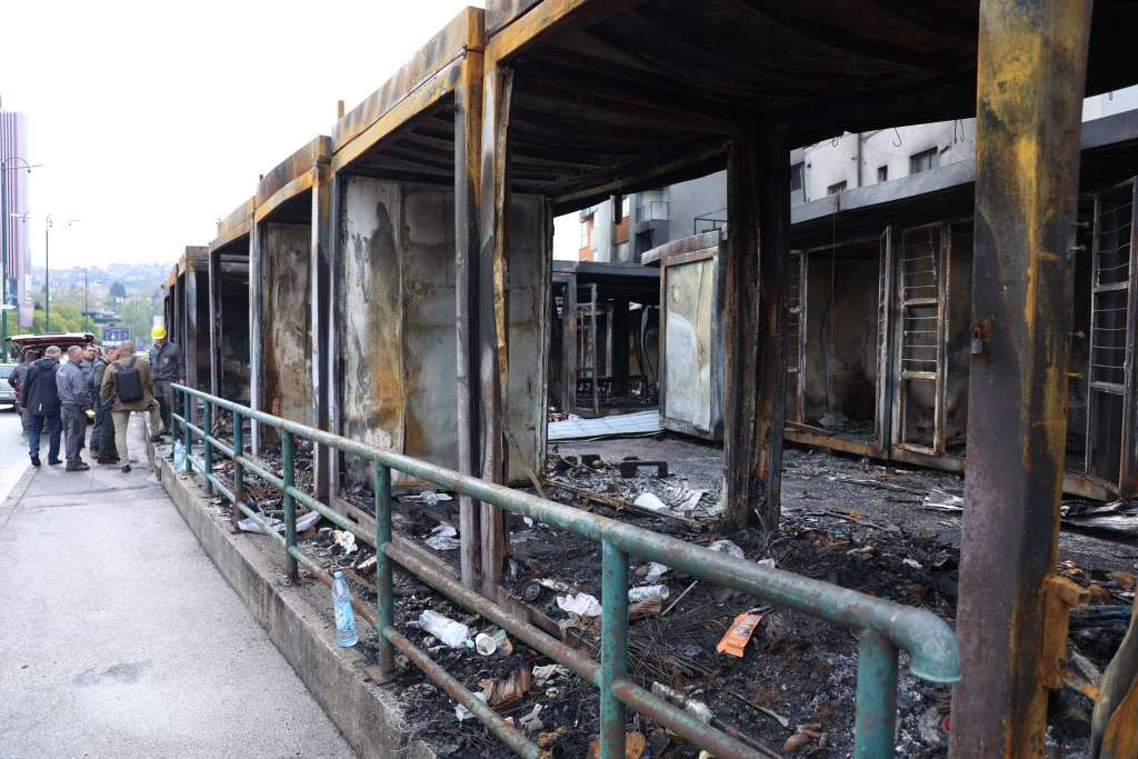 Nakon požara na pijaci Kvadrant, pomoć po 5.000 KM i 1.500 KM