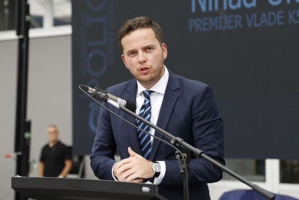 Uk poručio Jankoviću: Dodik nema legitimitet, podrška je neprihvatljiva