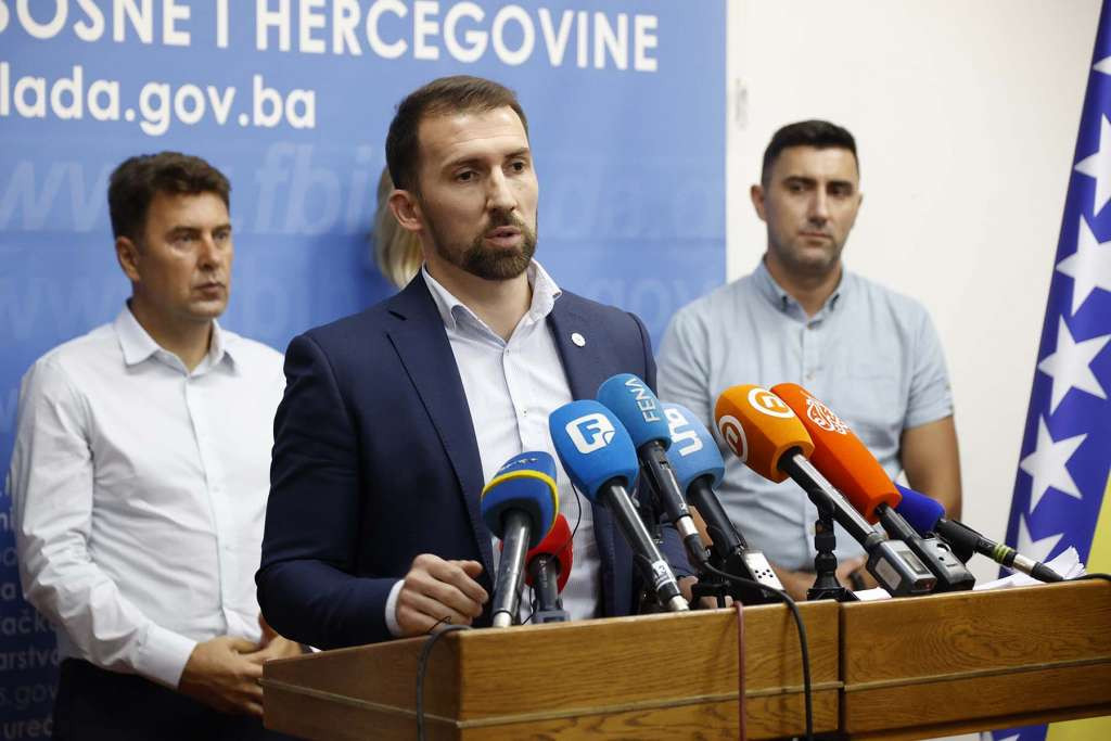 Delić: Socijalni radnici su gurnuti na margine društva