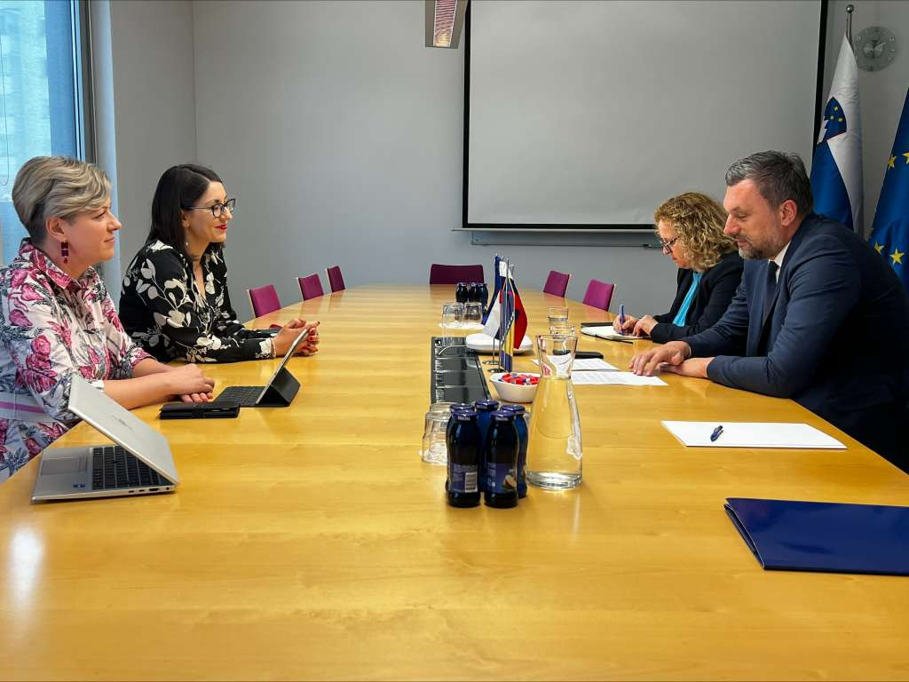 Konaković se sastao sa ministricom za digitalnu transformaciju Emilijom Stojmenovom Duh
