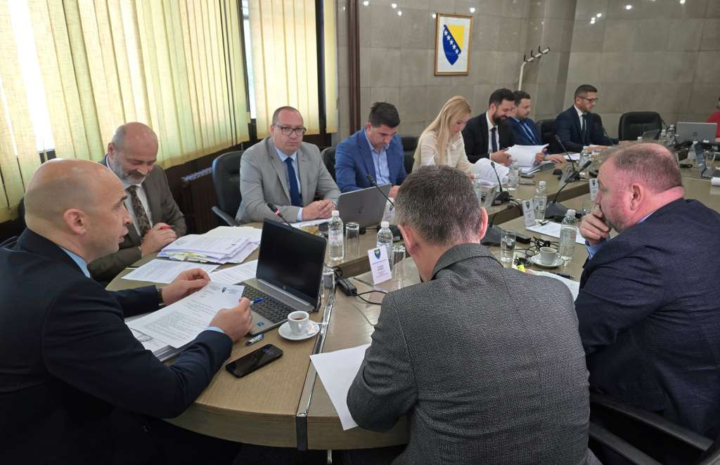 Vlada ZDK odobrila 2,87 miliona KM lokalnim zajednicama za cestovnu infrastrukturu