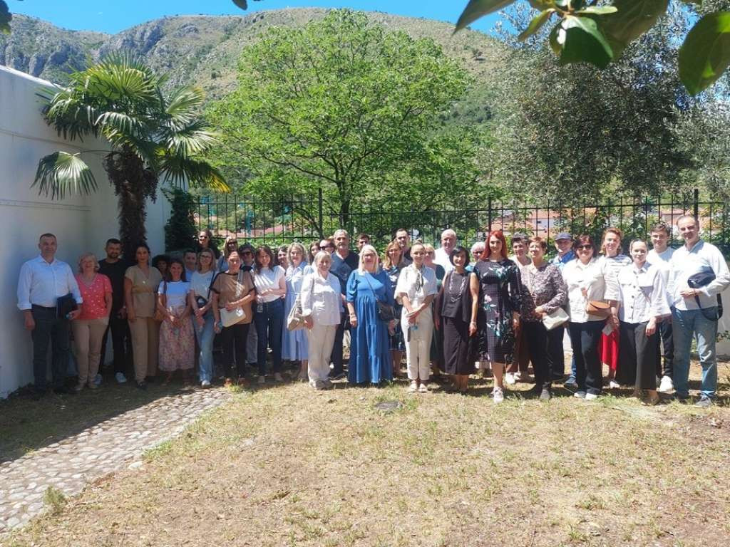 Na okruglom stolu u Mostaru predstavljen priručnik za građane o upravljanju vodama