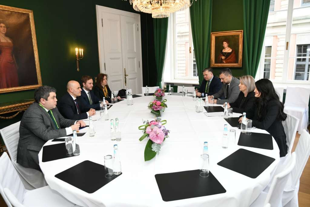 Krišto i Kovačevski o intenziviranju saradnje BiH i Sjeverne Makedonije