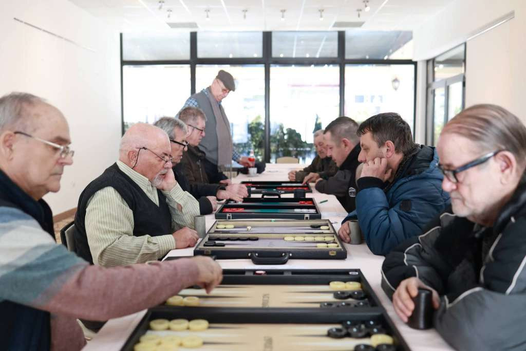 Backgammon turnirom počelo obilježavanje 766. rođendana Bihaća