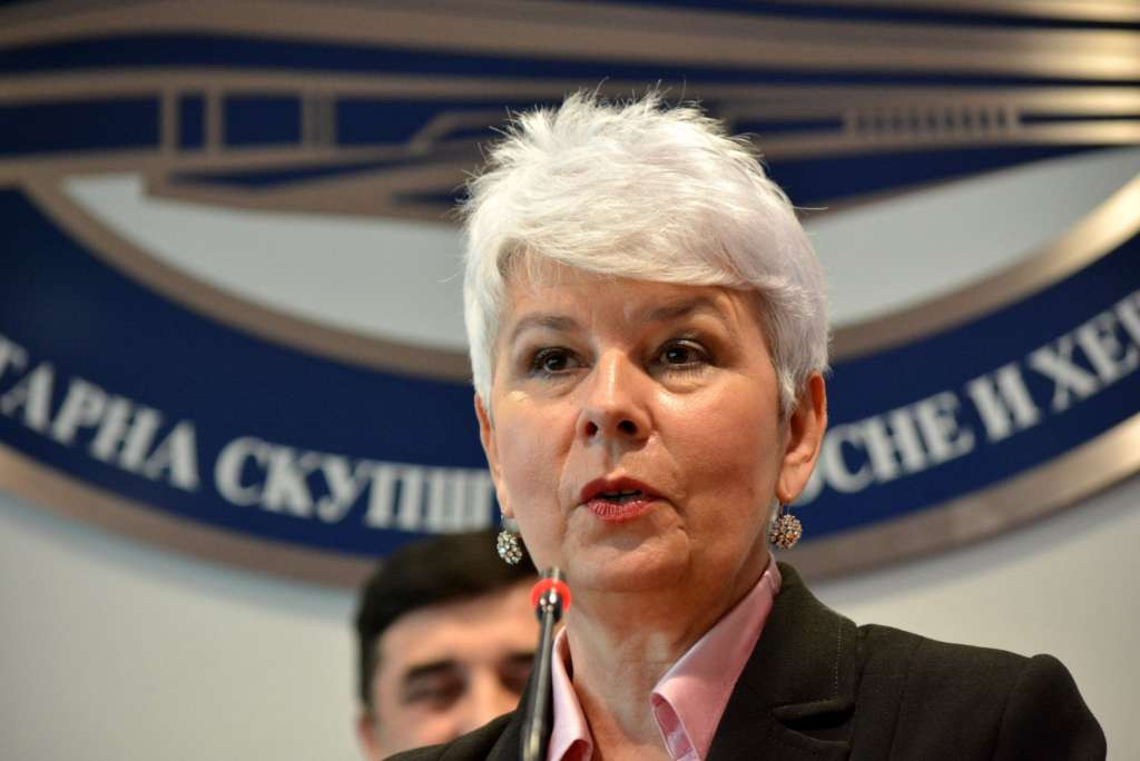 Kosor: EU treba suspendirati pristupne pregovore sa Srbijom