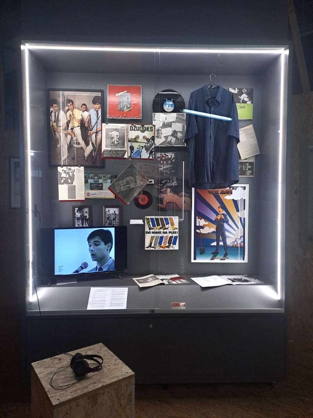 Izložba albuma grupe Idoli 'Odbrana i poslednji dani'