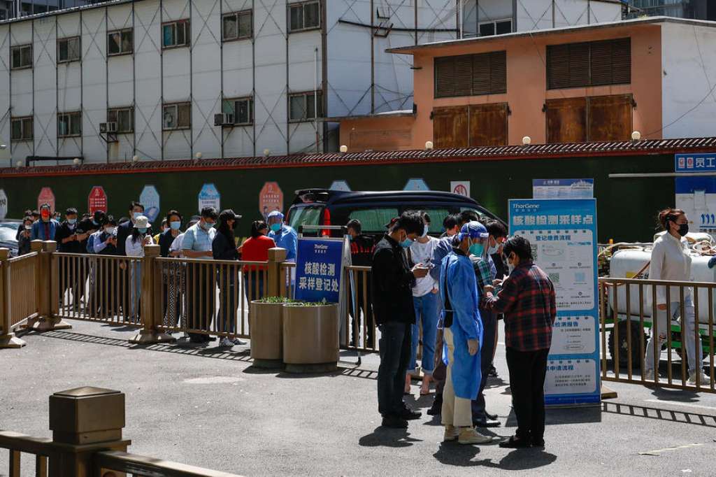 Peking počeo masovna testiranja na Covid skoro svih 21 milion stanovnika