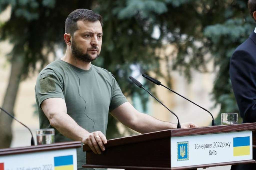 Zelenski: Ukrajina će od idućeg mjeseca uvesti vize za ruske građane