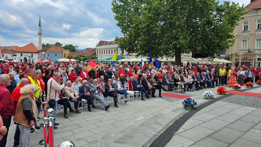 80 godina od pobjede nad fašizmom - Tuzla domaćin centralne regionalne manifestacije
