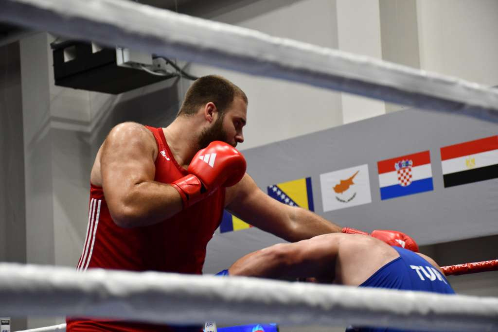 Bokser Dylan Rajić osvojio bronzanu medalju na Mediteranskim igrama u Tarantu