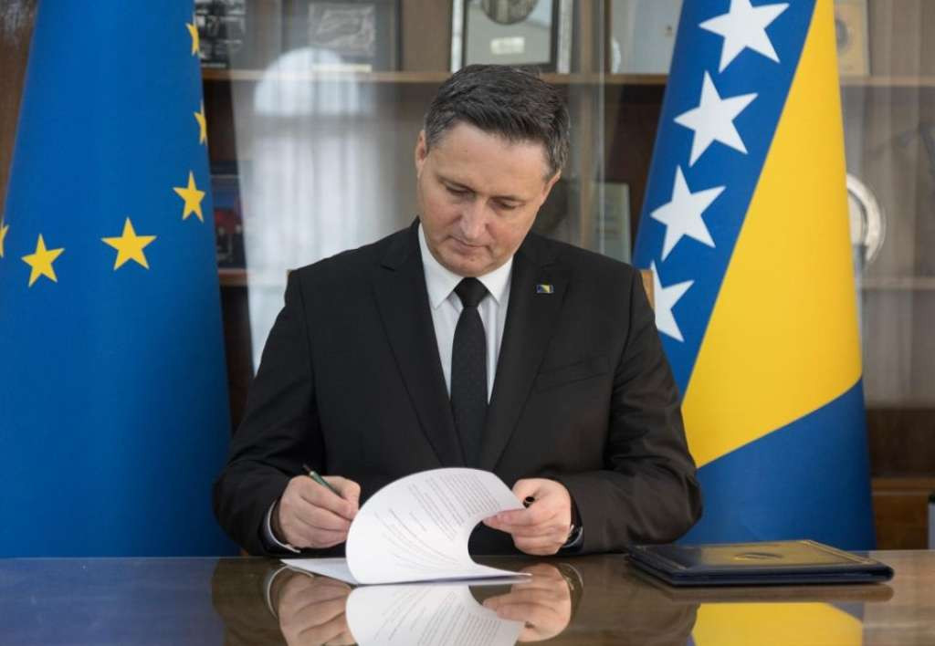 Bećirović odgovorio na Komšićeve optužbe