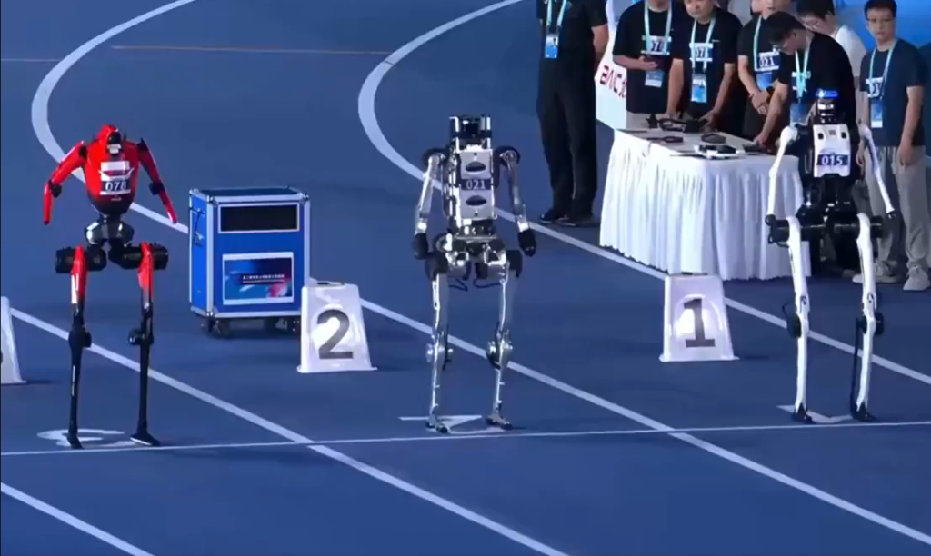 Kineski robot istrčao 100 metara brže od svjetskog rekorda Usaina Bolta