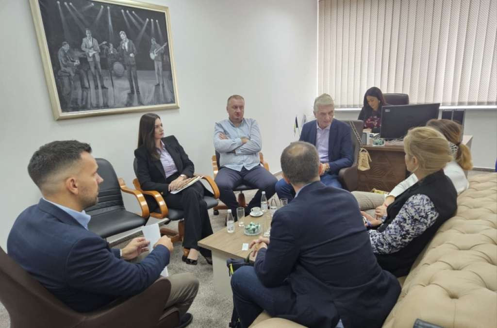 FMT: Nužno usklađivanje zakona FBiH i RS-a kako bi se trgovcima olakšalo poslovanje