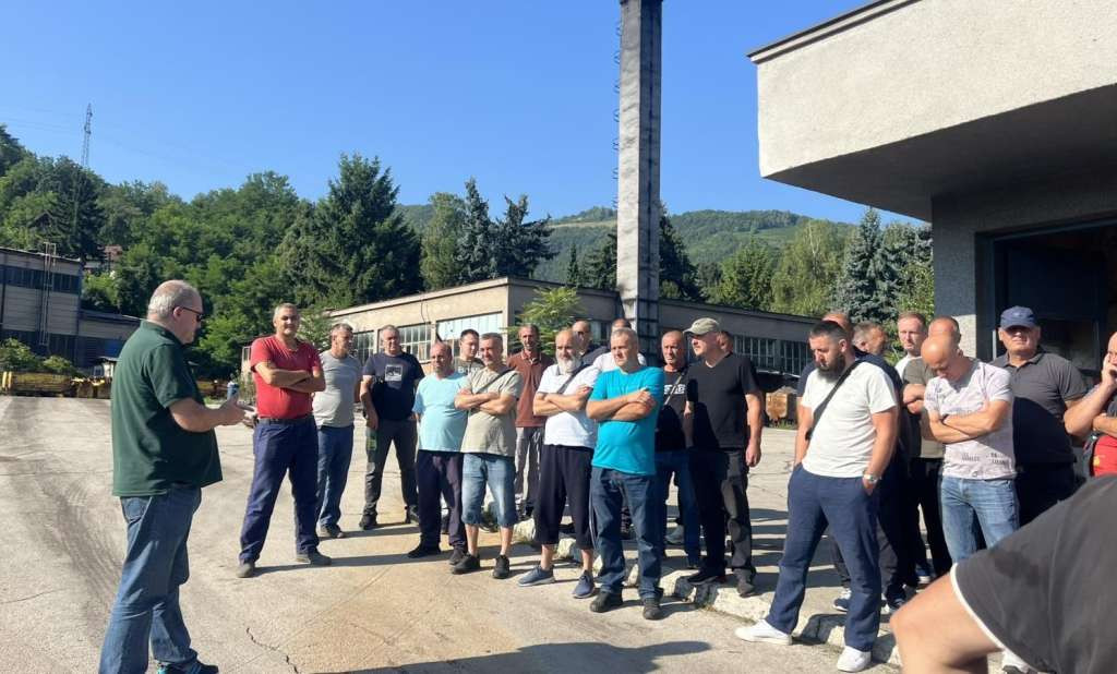 Desetorica zeničkih rudara četvrtu noć provela u jami: „Ljudi više nikome ne vjeruju“