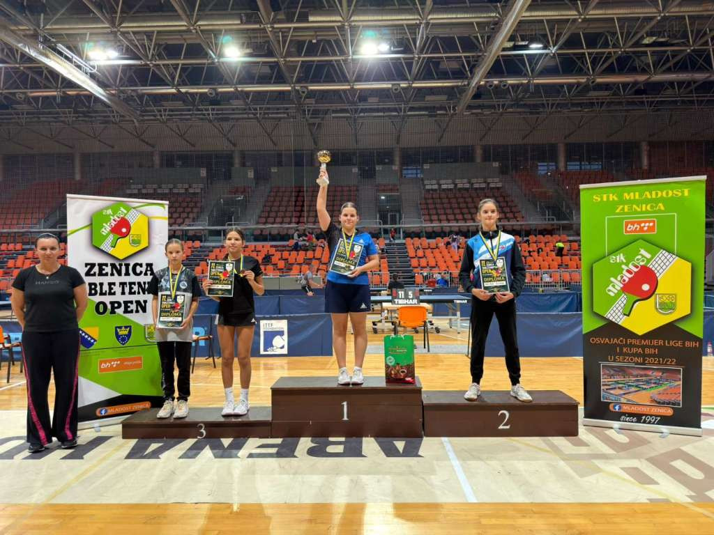 Ana Sladoje i Benjamin Zijadić pobjednici u konkurenciji seniora na 11. Zenica table tennis Openu
