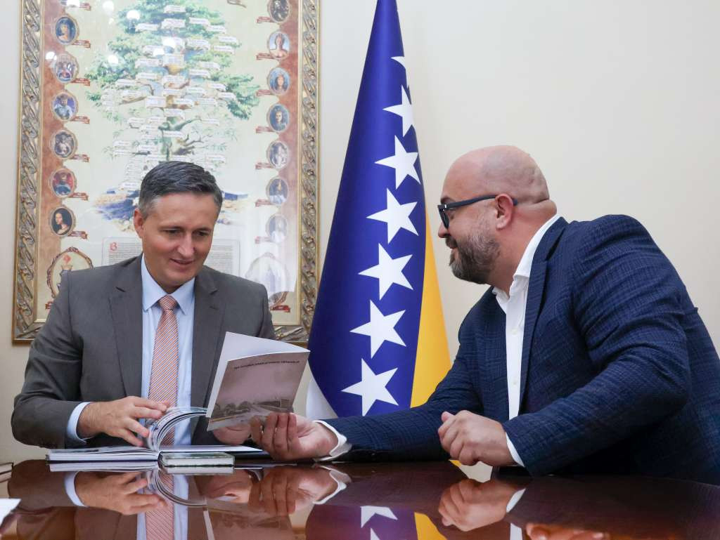 Bećirović razgovarao s ministrom Štetom o podršci infrastrukturnim projektima